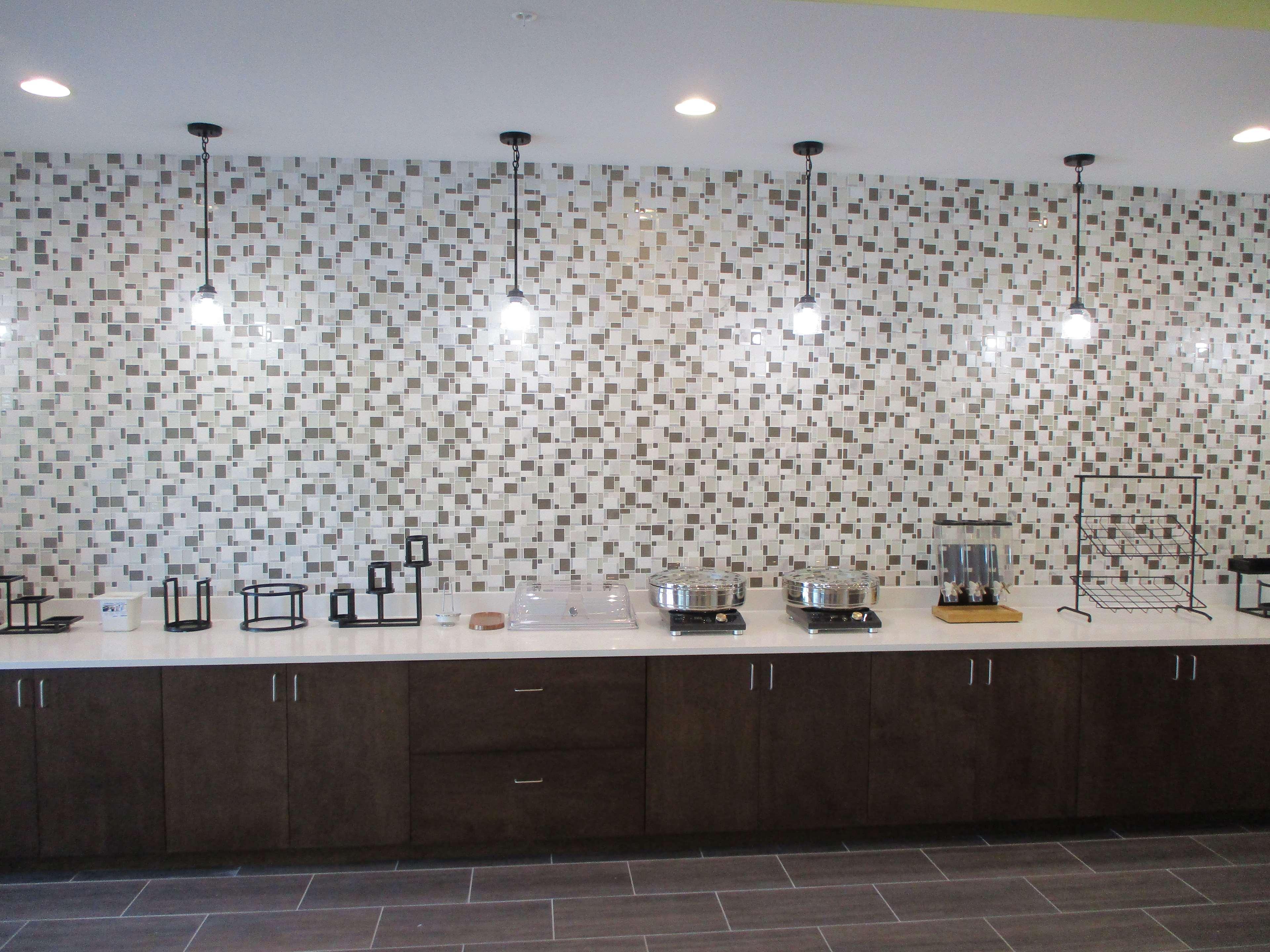 La Quinta Inn & Suites By Wyndham Jackson-Cape Girardeau المظهر الخارجي الصورة