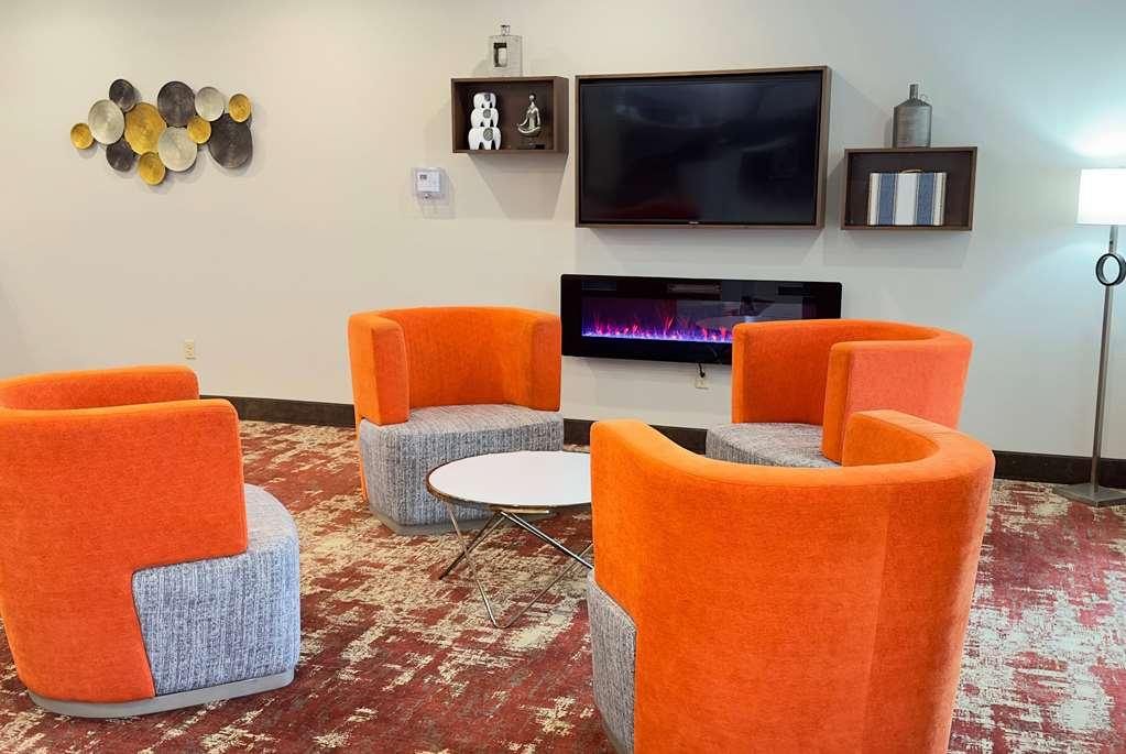 La Quinta Inn & Suites By Wyndham Jackson-Cape Girardeau المظهر الداخلي الصورة