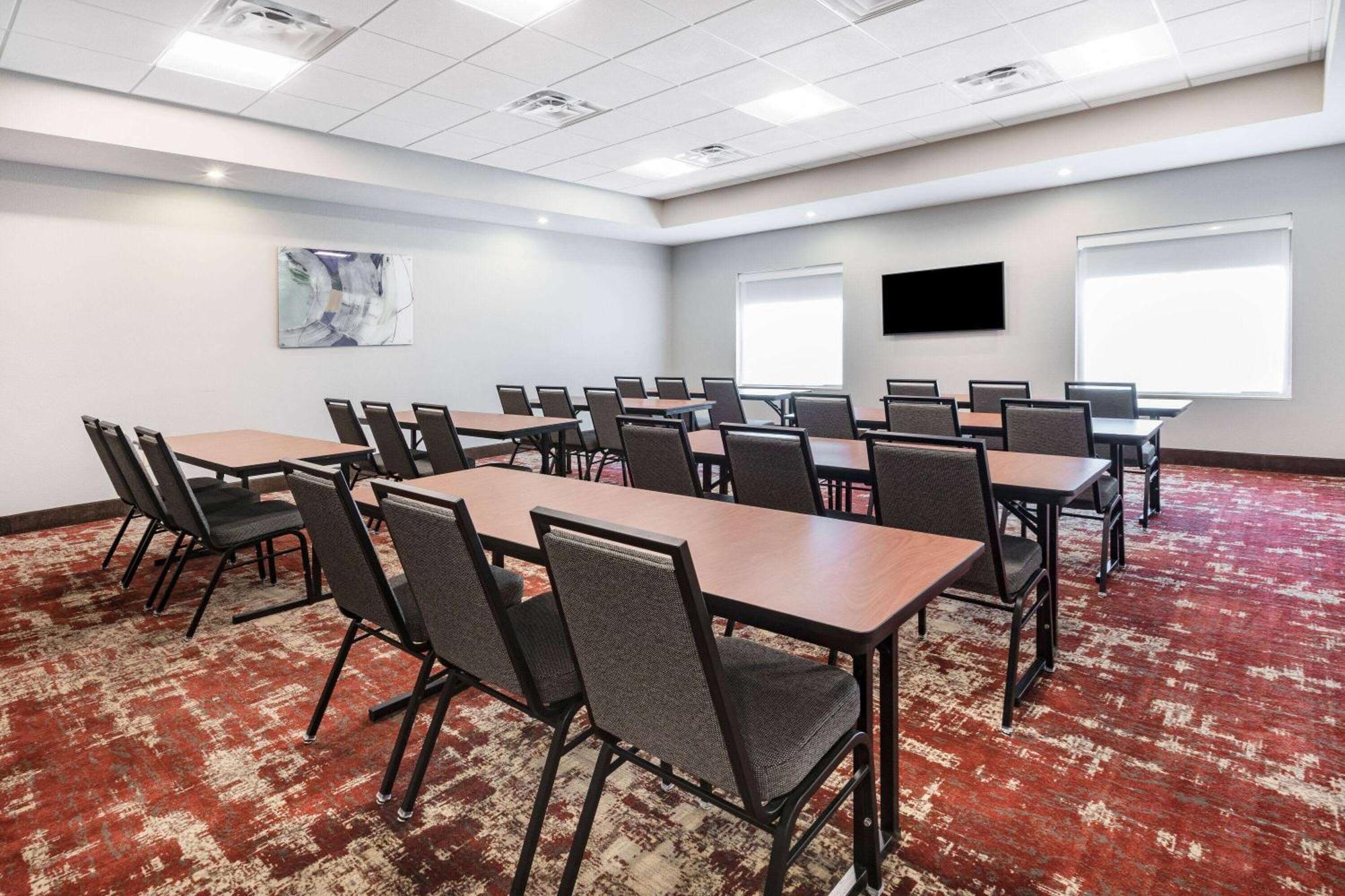 La Quinta Inn & Suites By Wyndham Jackson-Cape Girardeau المظهر الخارجي الصورة